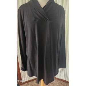 T2 D & Co Essentials black top